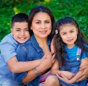 Meet your Posher, Rocio